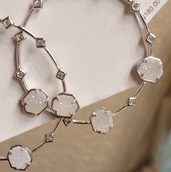 NWT KENDRA SCOTT SPARKLY IRIDESCENT DRUSY STUD HOOP EARRINGS IN SILVER - Picture 3 of 3